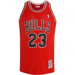 Mitchell-&-Ness-Chicago-Bulls-Michael-Jordan-Authentic-Road-Jersey-2