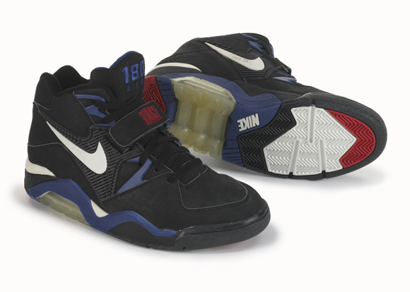 20-Nike-Basketball-Designs-that-Changed-the-Game-Nike-Air-Force-180-9