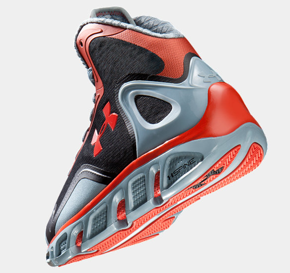 Under-Armour-Spine-Bionic-BB-Available-Now-18 - WearTesters