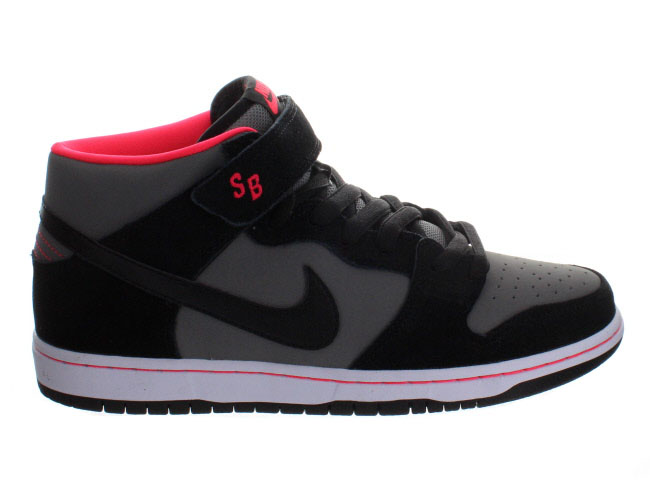 ik betwijfel het Vermoorden voeden Nike Dunk Mid Pro SB Black/ Crimson - Available Now - WearTesters