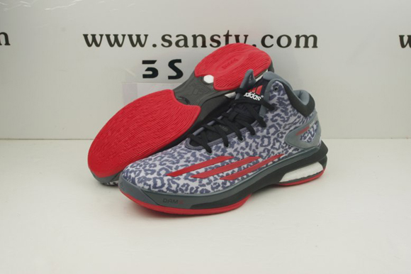 adidas Crazy Light Boost 4 'Dame' - Up Close \u0026 Personal - WearTesters