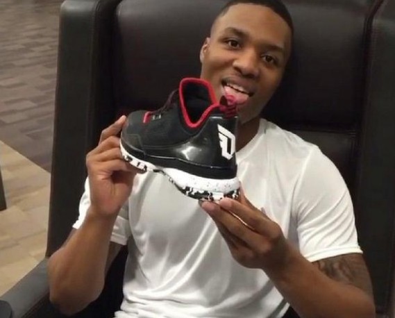 instinkt For tidlig kalv Damian Lillard Explains Why His Signature Shoe Won't Have Boost -  WearTesters