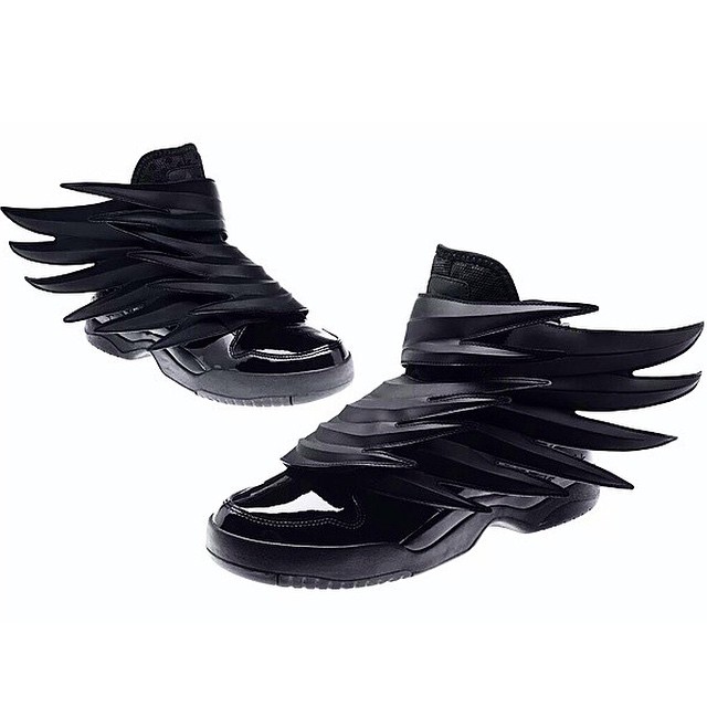 acceso triángulo Comercialización adidas Originals by Jeremy Scott JS Wings 3.0 'Dark Knight' - WearTesters