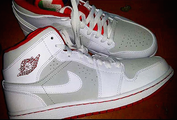 Air Jordan 1 Retro Mid 'Hare' - First Look - WearTesters