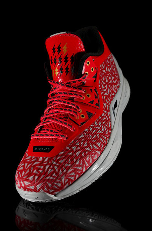 The Li-Ning Way of Wade 4 'Lucky 13' is Available Now 3