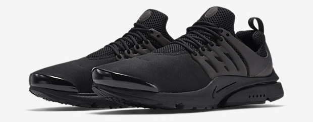The Nike Air Presto Gets the 'Blackout 