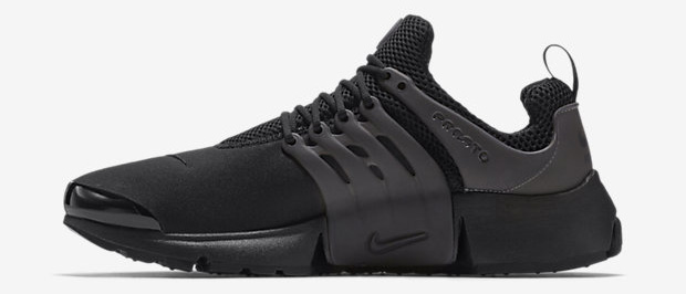 Giraffe Congrats repetition The Nike Air Presto Gets the 'Blackout' Treatment - WearTesters