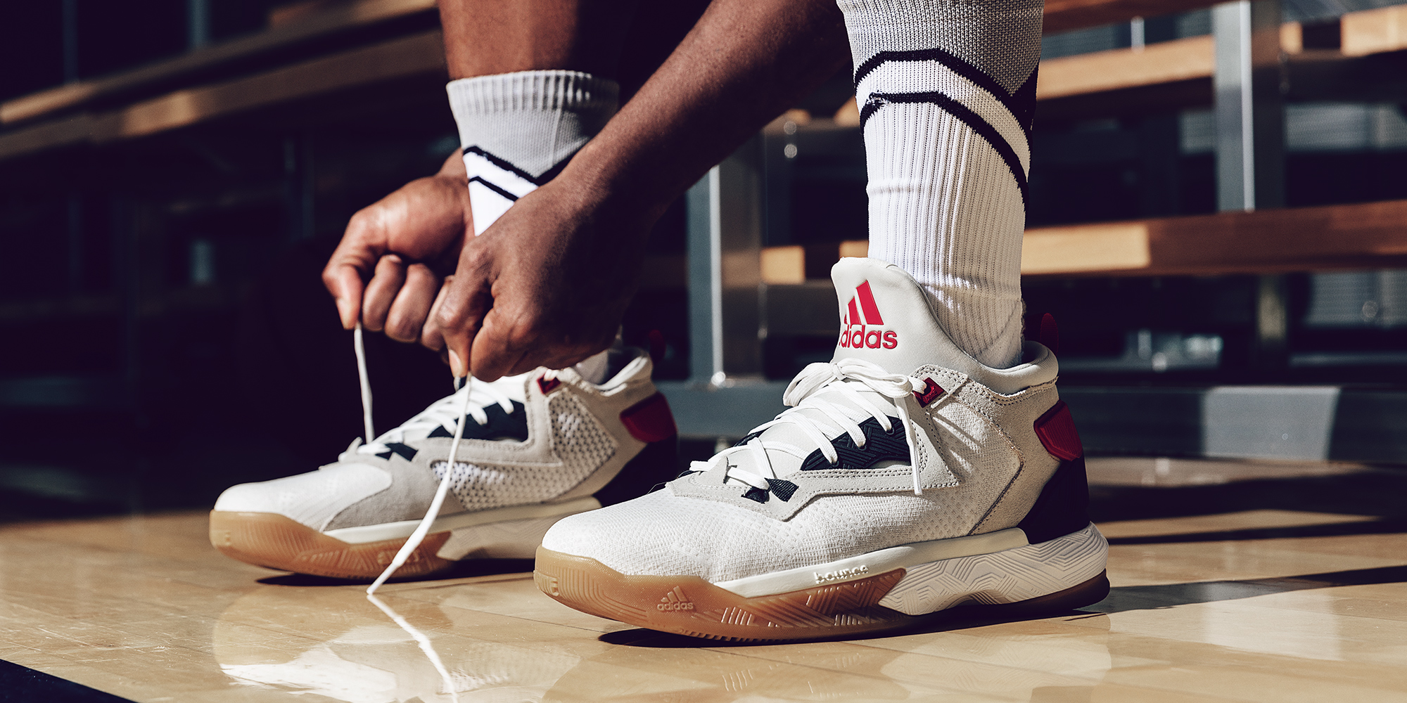 nacimiento Restringir Pantano The adidas D Lillard 2 'Rip City' Colorway is Available Now - WearTesters