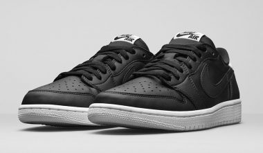 Get an Official Look at The Air Jordan 1 Retro Low OG in Black/ White ...