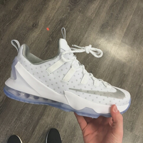 lebron 13 low review