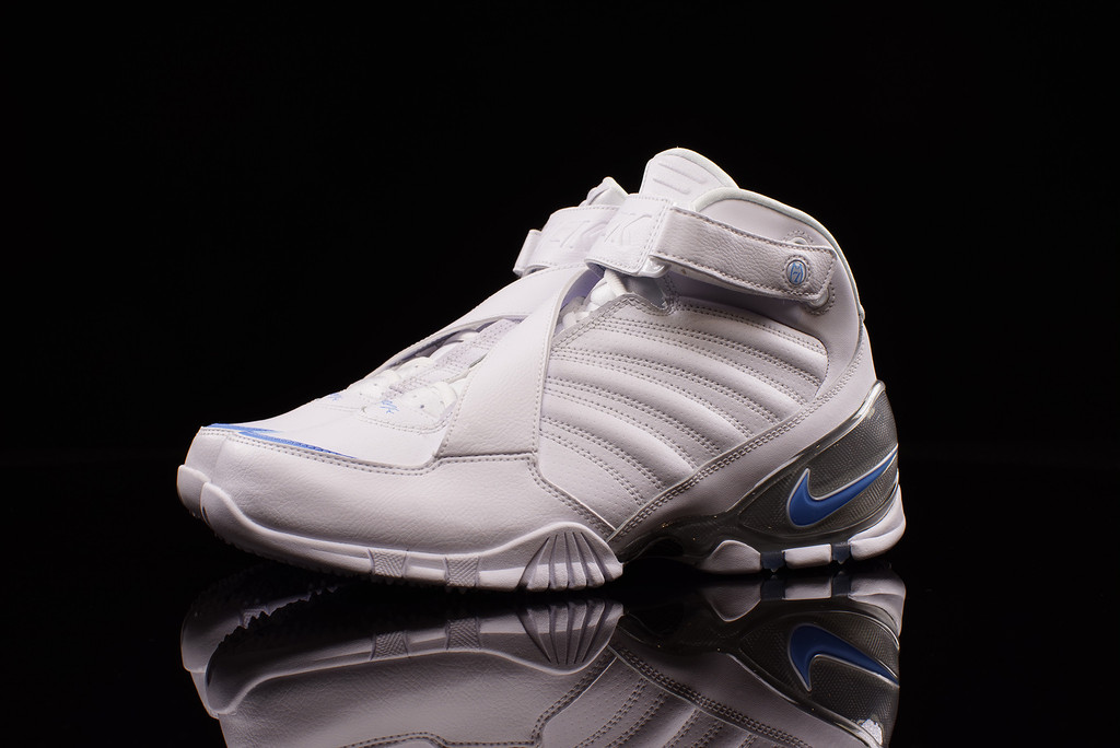 The Nike Zoom Vick III 'University Blue' is Available Now