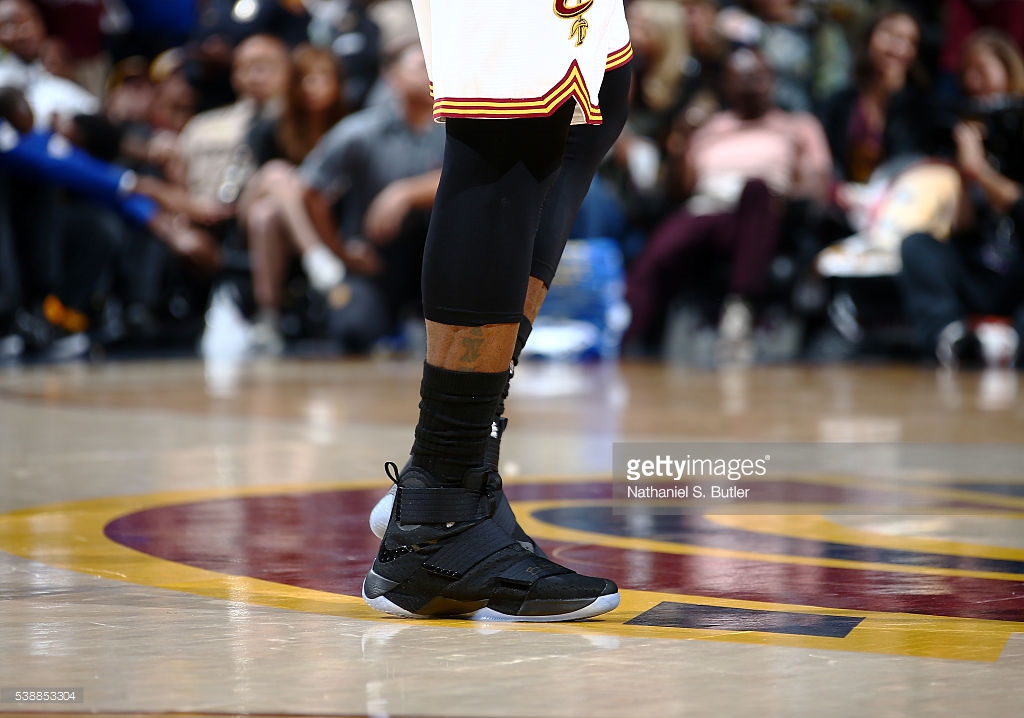 Palabra pulgar Mediana LBJ Rocked the Nike LeBron Soldier 10 for Game 3 - WearTesters