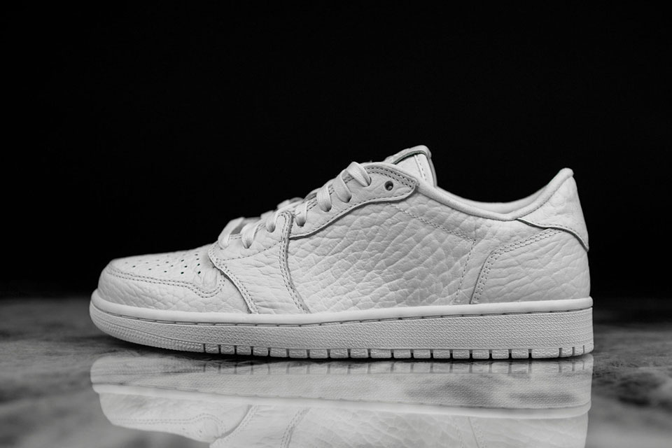 Check Out The Air Jordan 1 Low No Swoosh In Triple White Weartesters