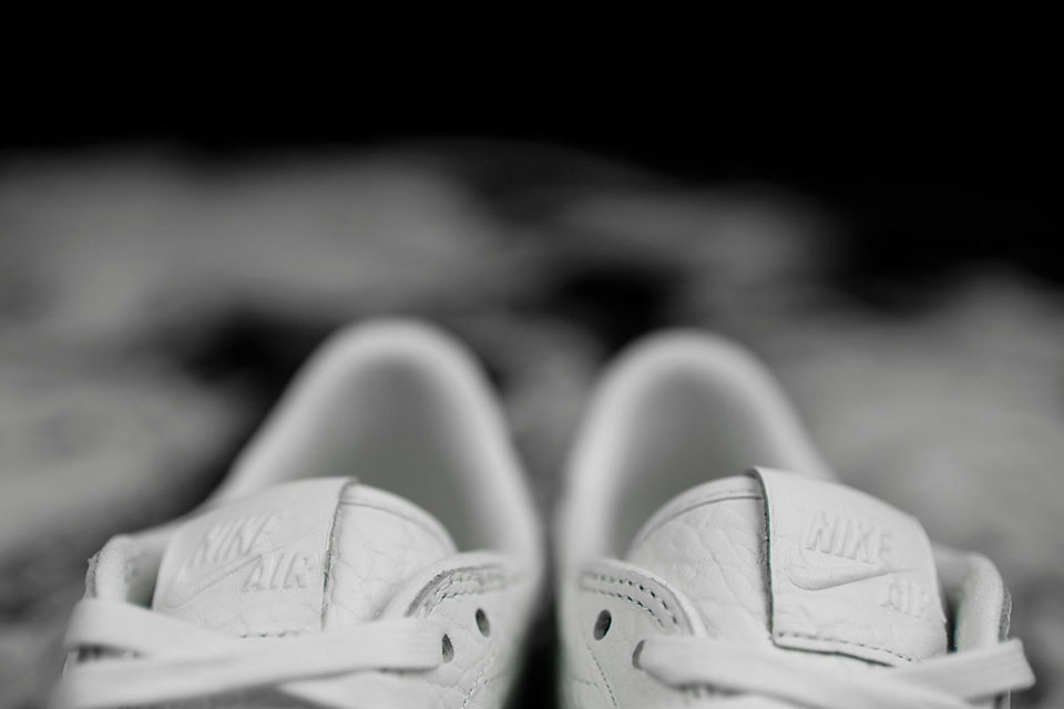 Check Out The Air Jordan 1 Low No Swoosh In Triple White Weartesters