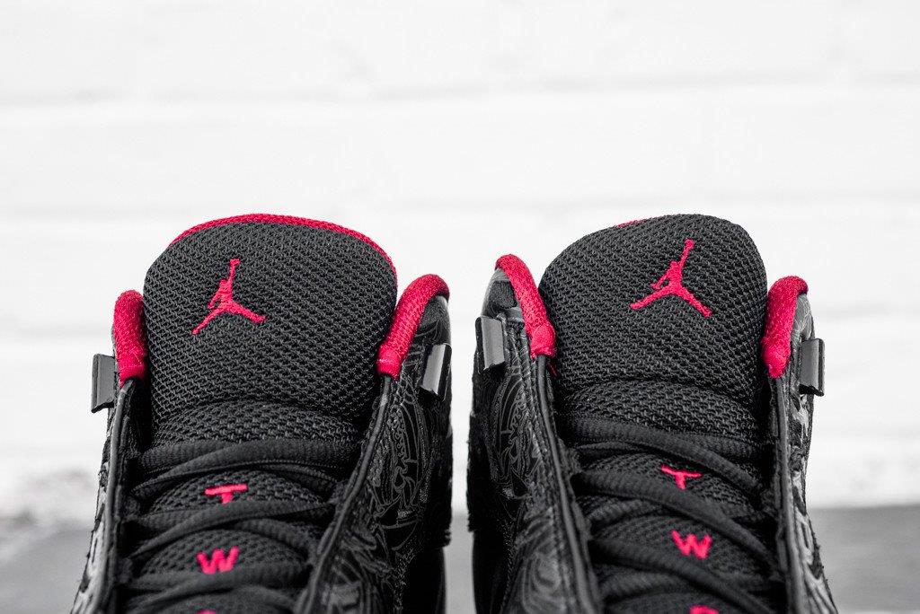 jordan two3 black and red