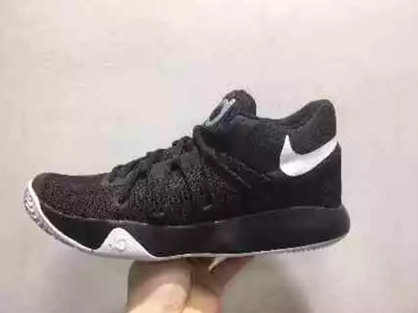 A First Look at the Nike KD Trey 5 V 