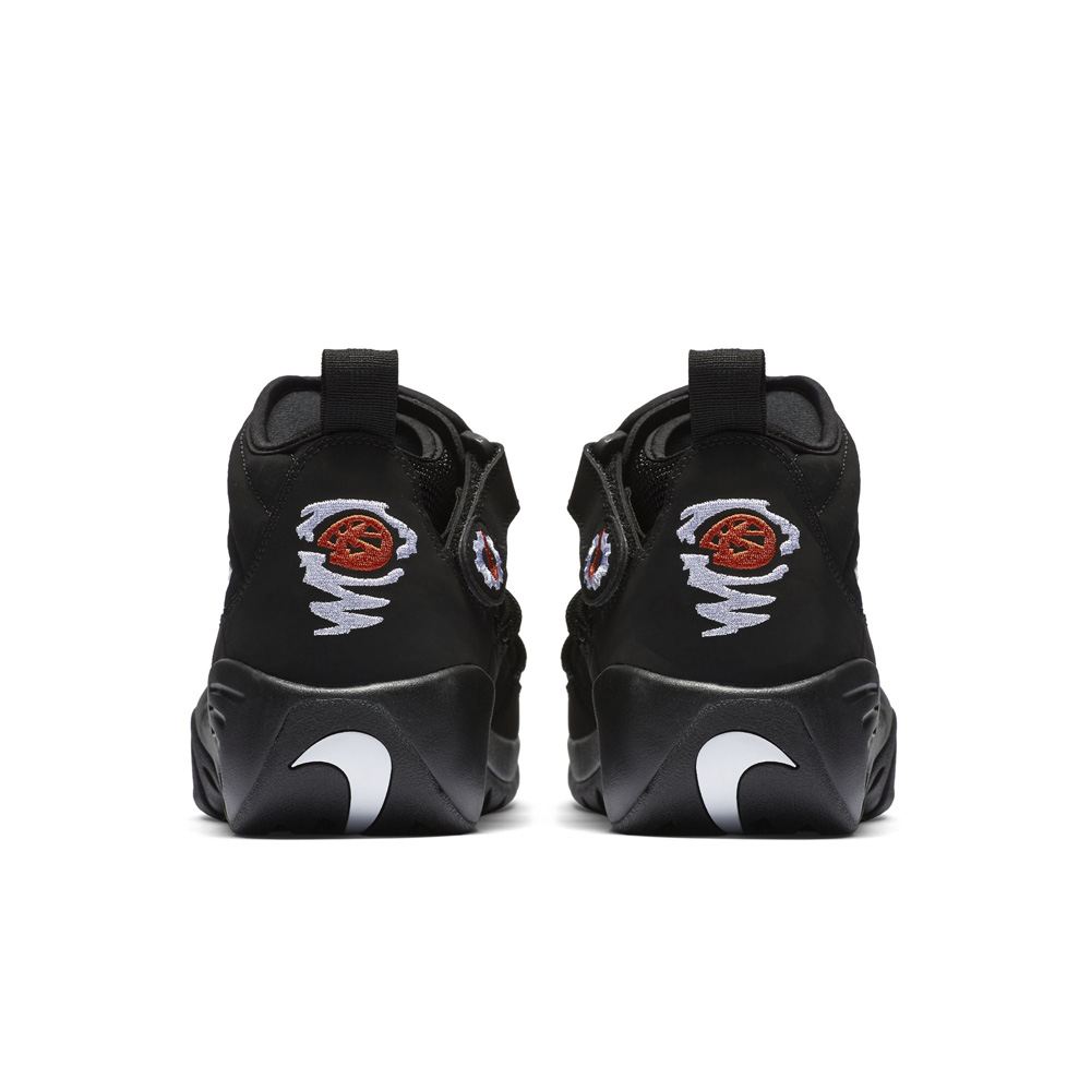 An Official Look at the Nike Air Shake Ndestrukt Retro Black/White