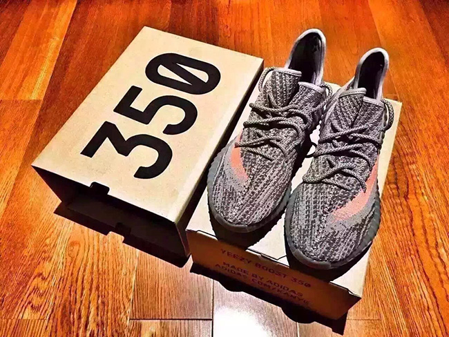 The Yeezy Boost 350 V2 Zebra Might Be the Hardest-to-Get Sneaker of 2017  (Update)