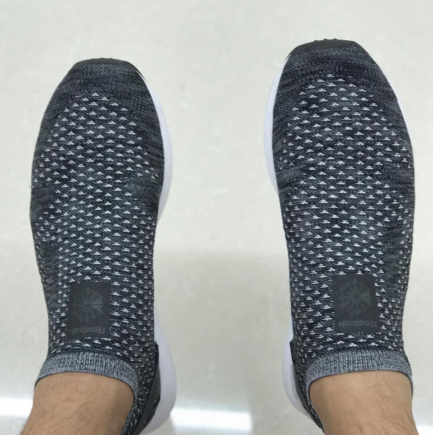 Someone Uncaged the Reebok Zoku Runner and it Looks Pretty Clean