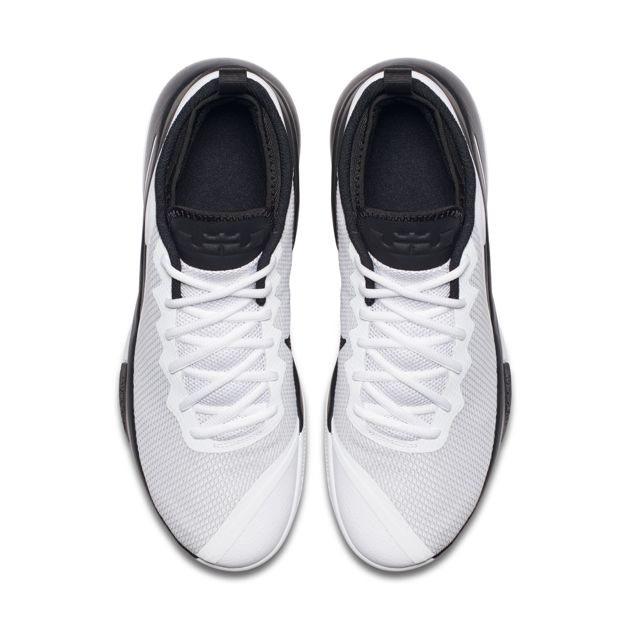 Reflexión Broma talento The Nike LeBron Witness 2 Has Arrived - WearTesters