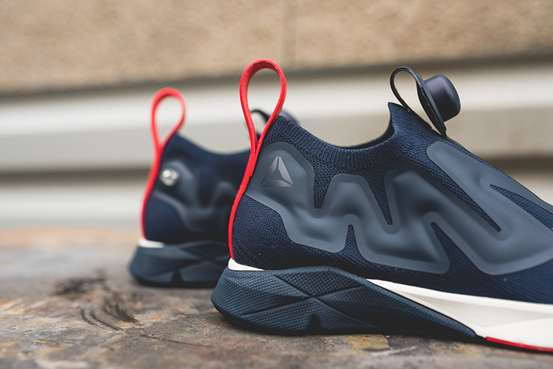 Ultraknit Navy' Pack with Pump Supreme 