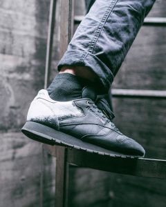 reebok classic leather x montana cans