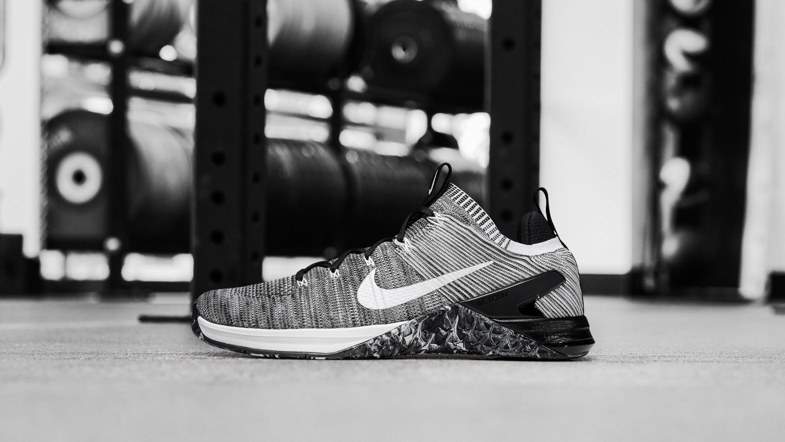 Tormento Caballo Consulta The Nike Metcon DSX Flyknit 2 Sheds Weight for December - WearTesters