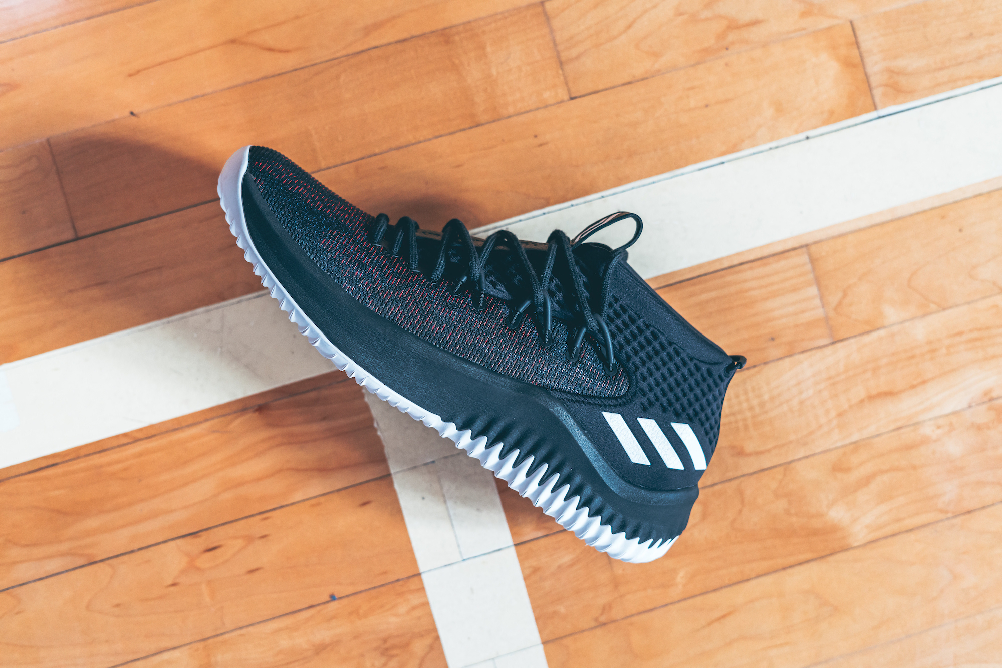 adidas dame 4 static 7 - WearTesters