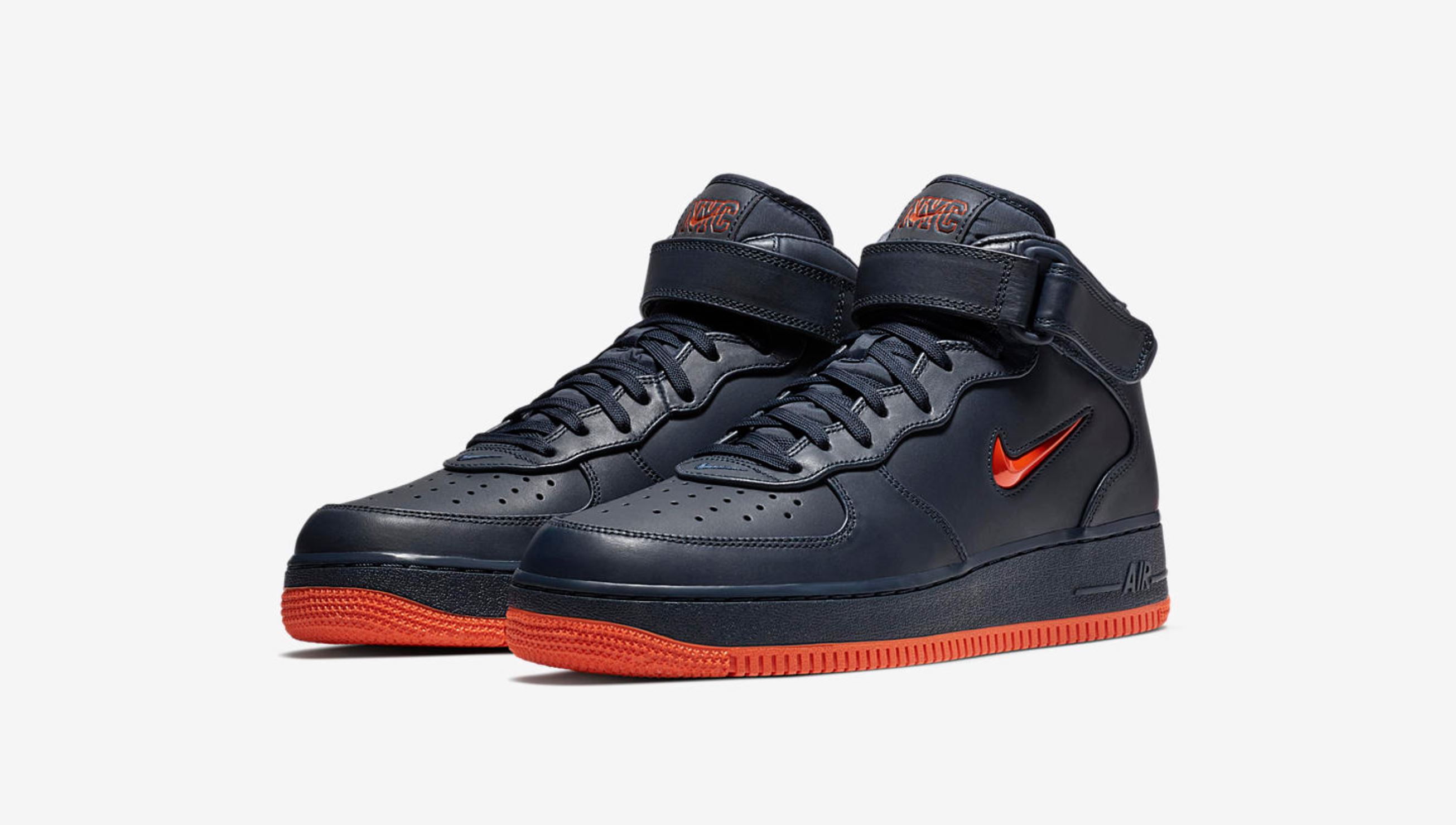 Nike Unveils Special Edition Air Force 1 Pack for NYC in Knicks