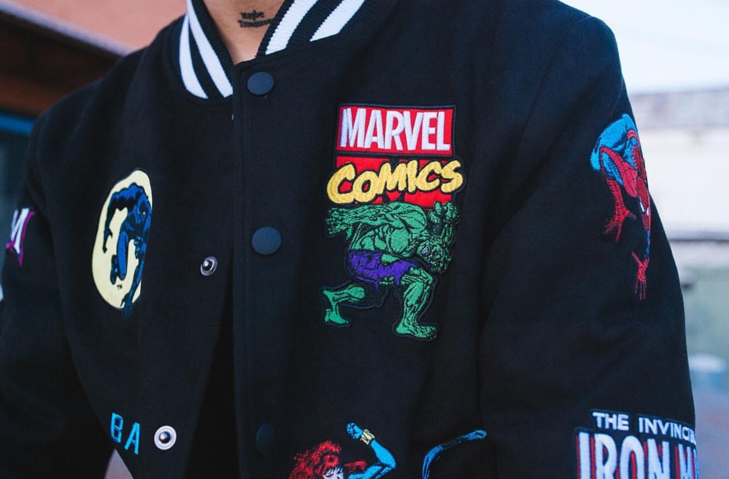 Disney Marvel Comics 80th Anniversary Varsity Jacket REVERSIBLE Men's MEDIUM New