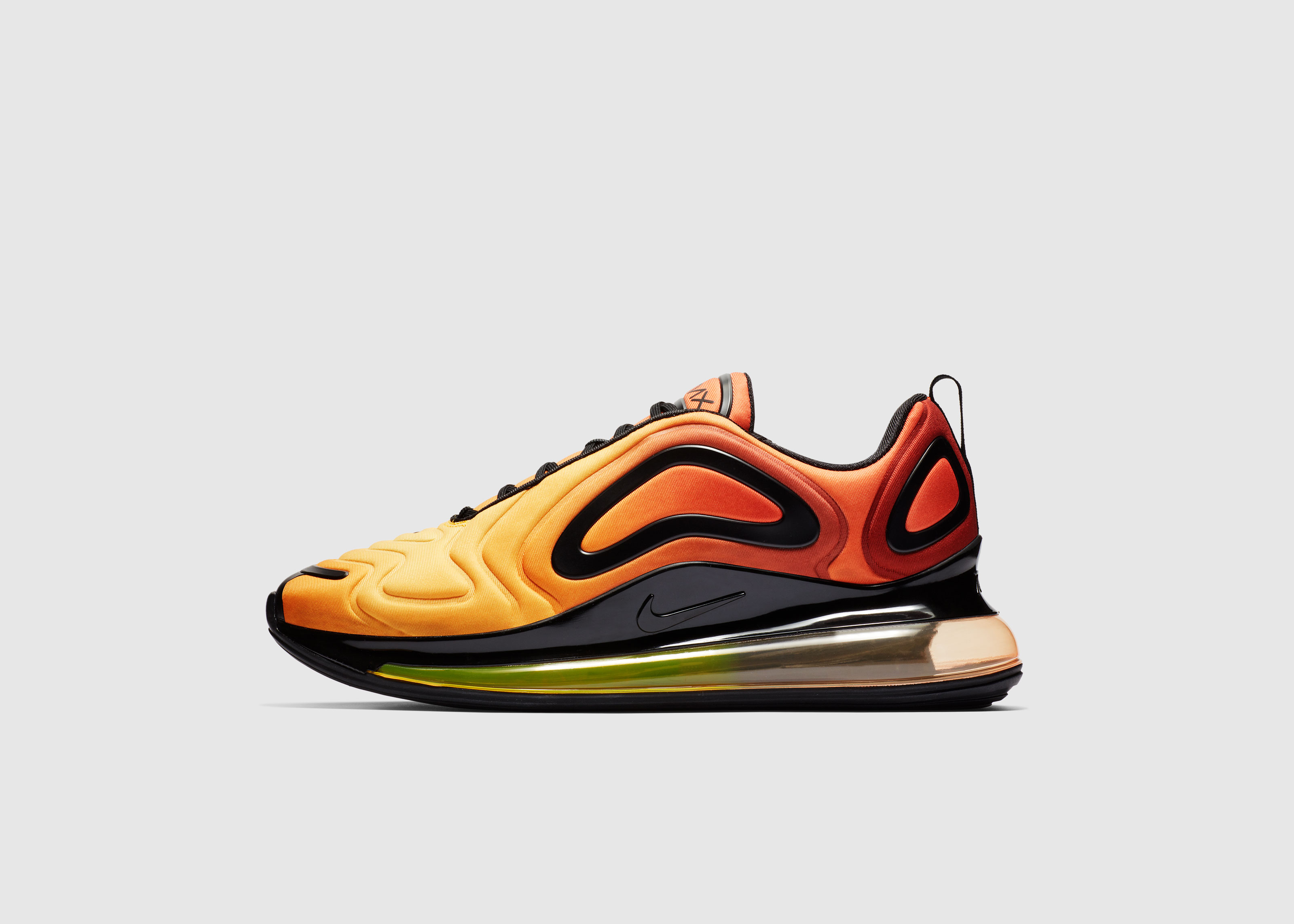 Release Dates for Nike Air Max 720 have Been Announced - WearTesters