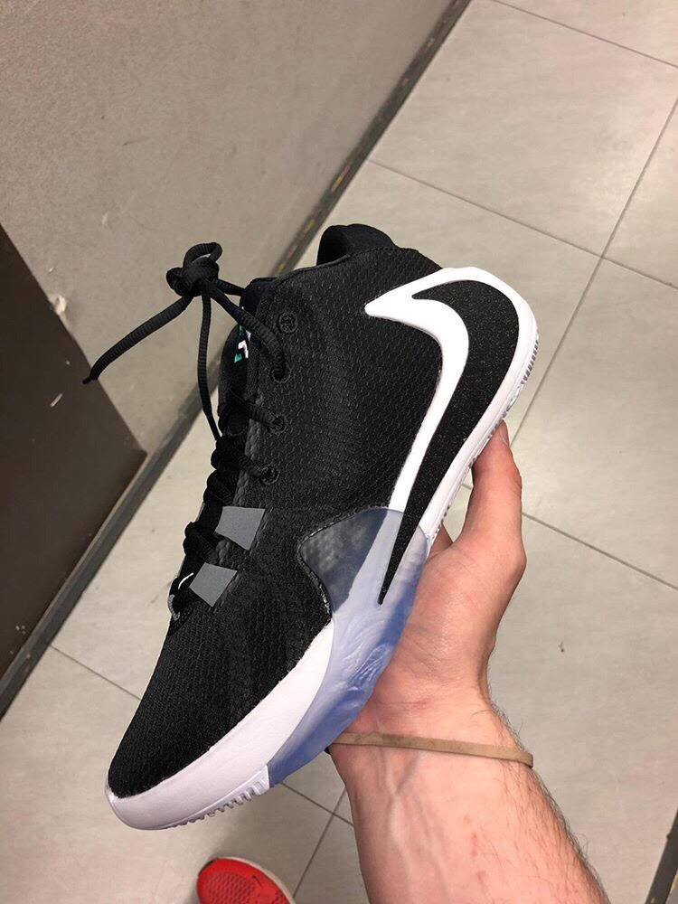 Nike Zoom Freak 1 'Black/White 