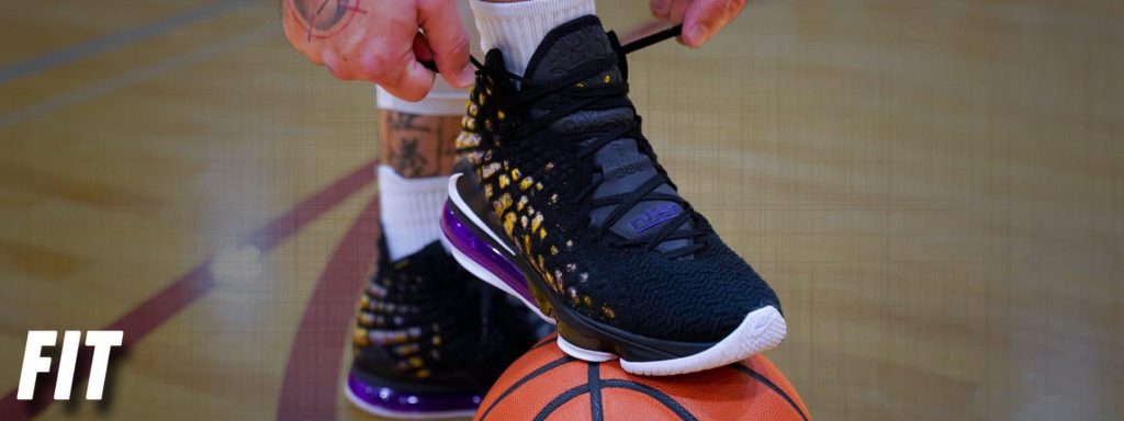 how to lace up lebron 17