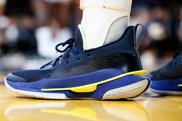 curry 7 blue yellow
