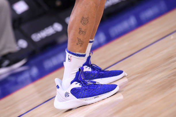curry 9 blue white